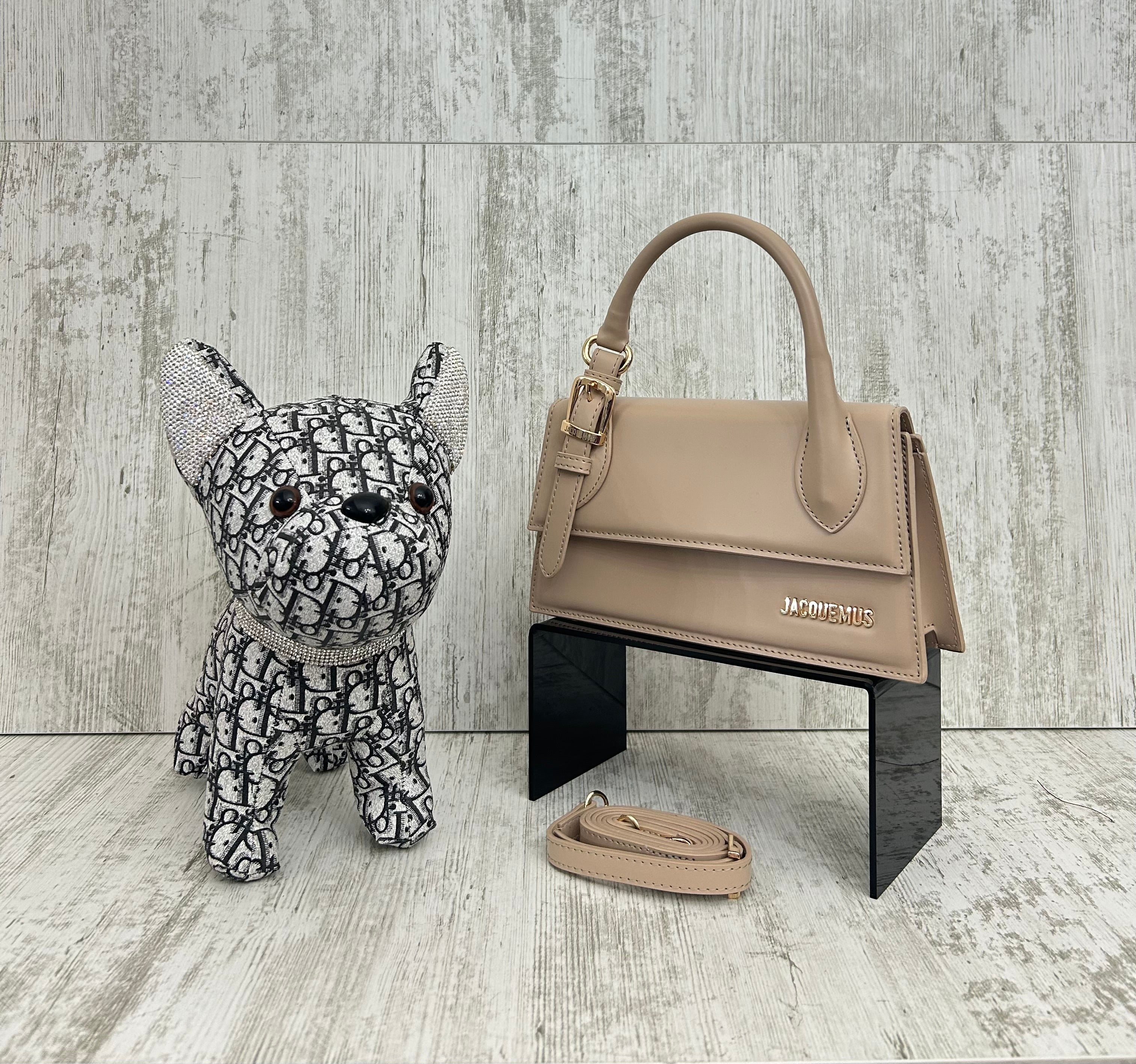 Jacquemus the long chiquito