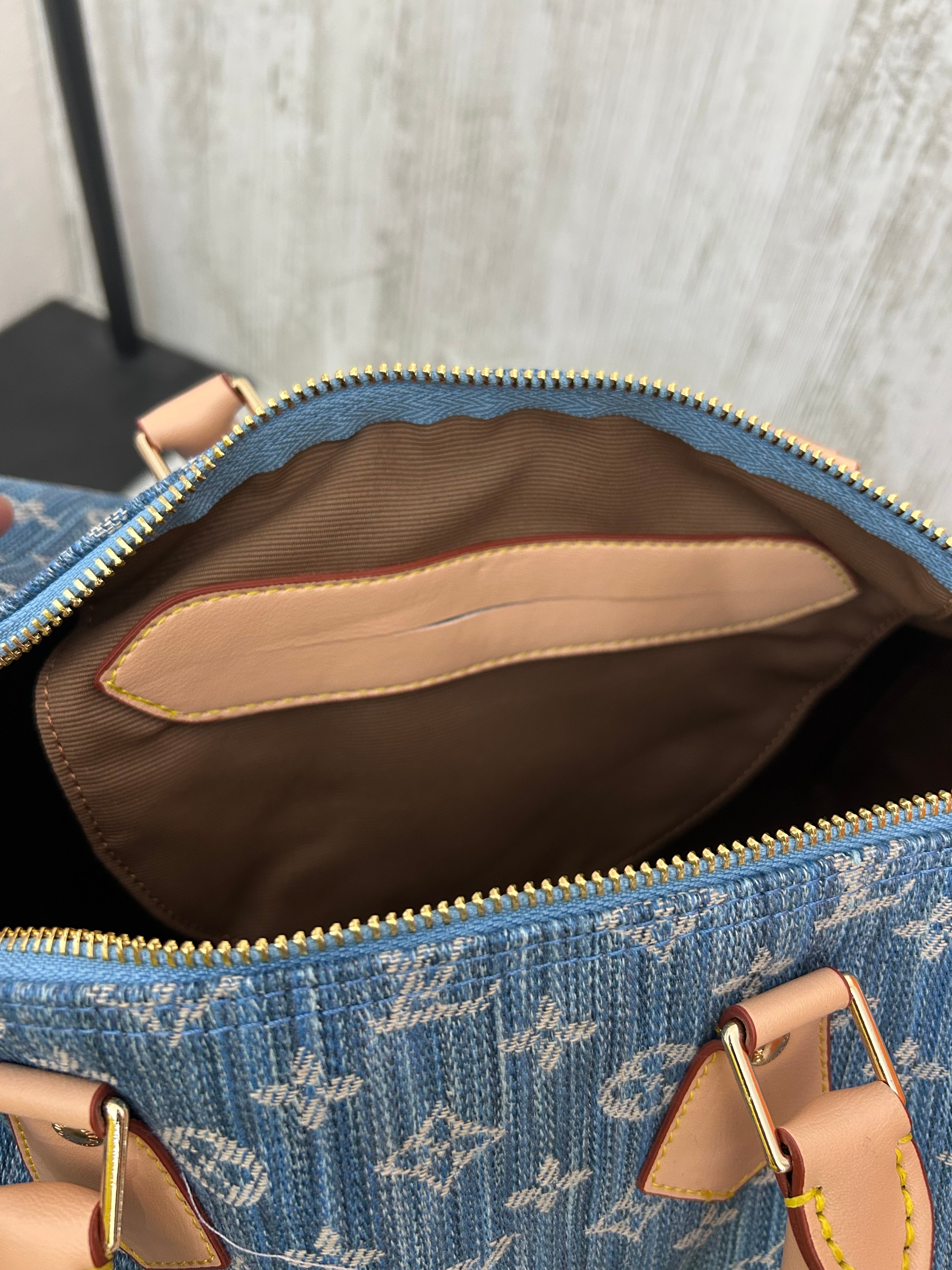 Louis Vuitton Big Speedy