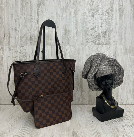 Louis Vuitton Mini shopping
