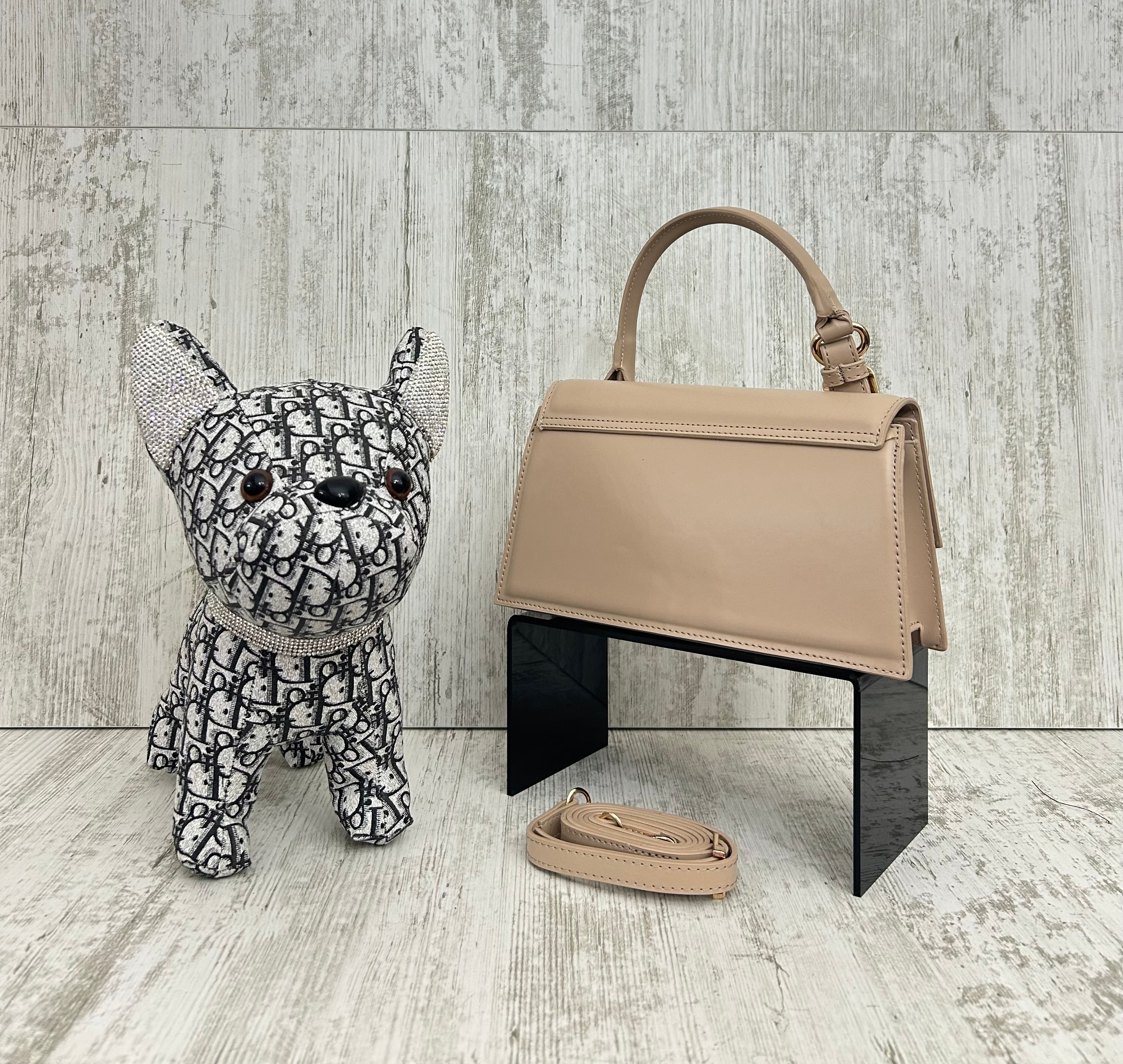 Jacquemus the long chiquito