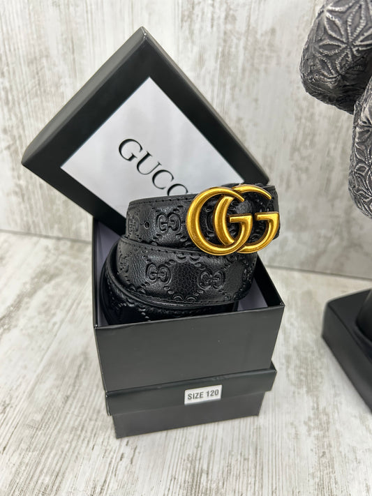 Gucci Logo gold