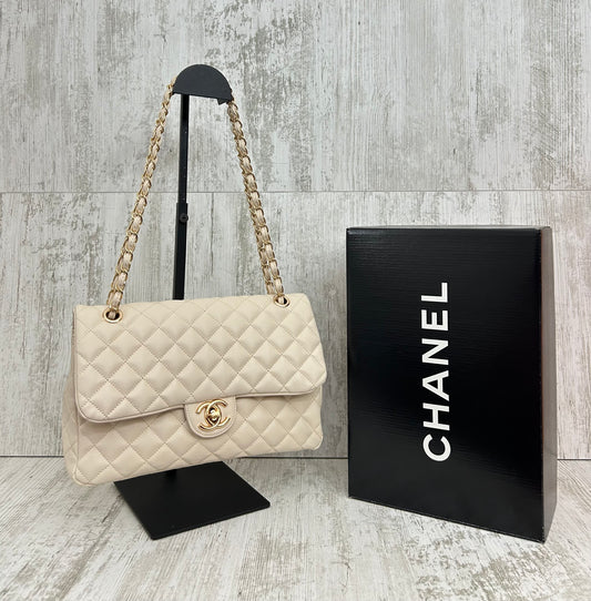Chanel flap