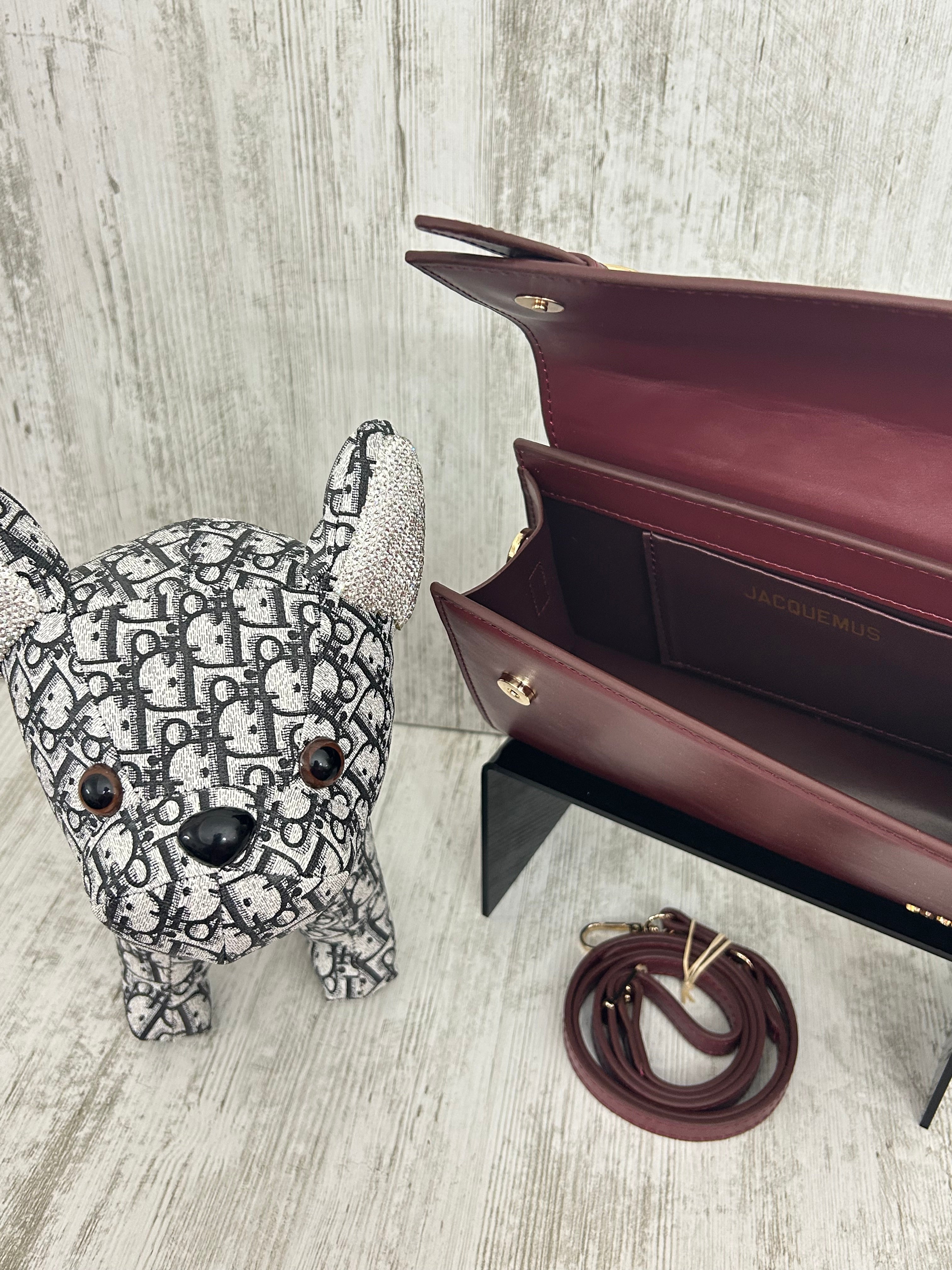 Jacquemus the long chiquito