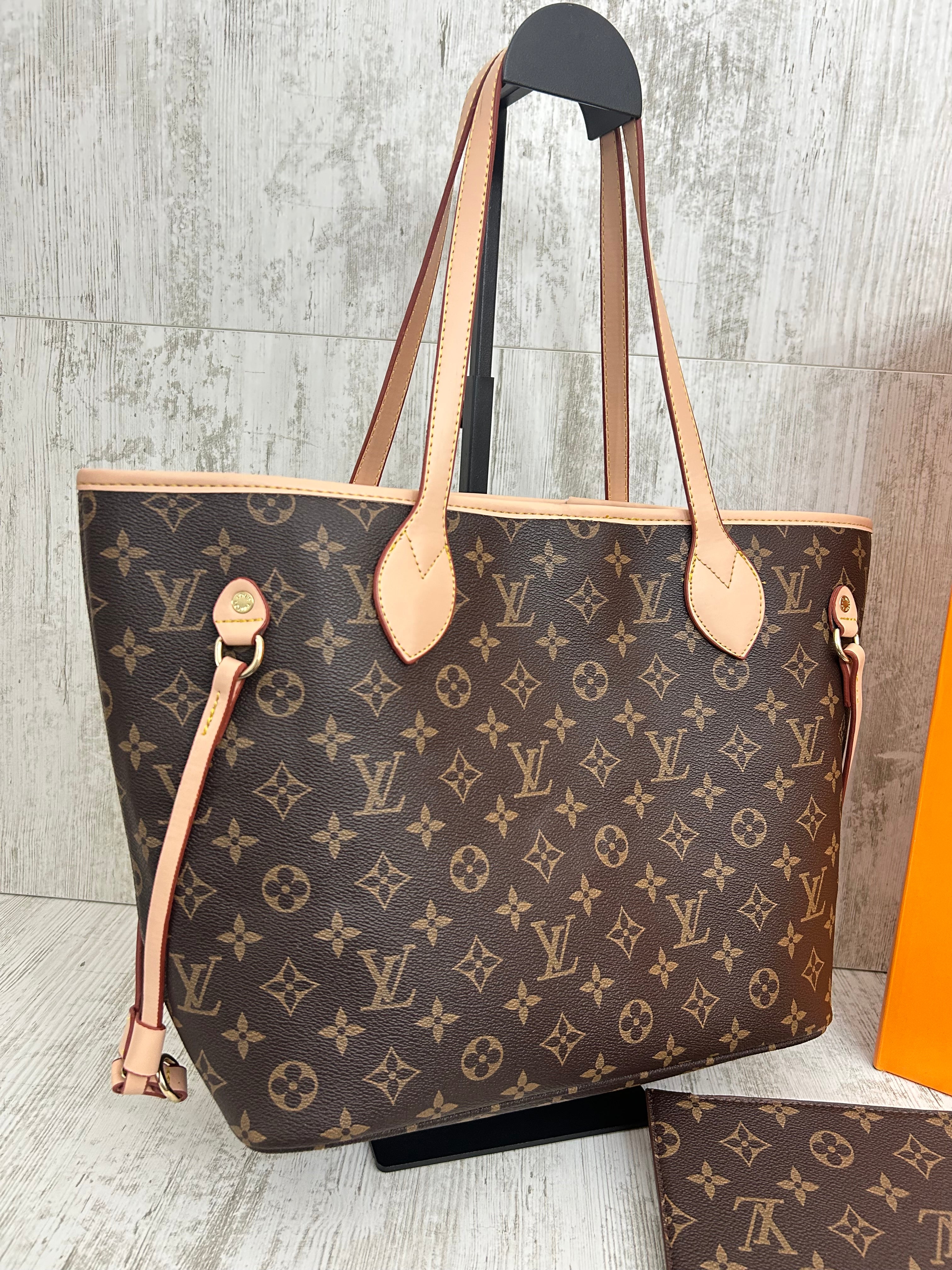 Louis Vuitton Shopping