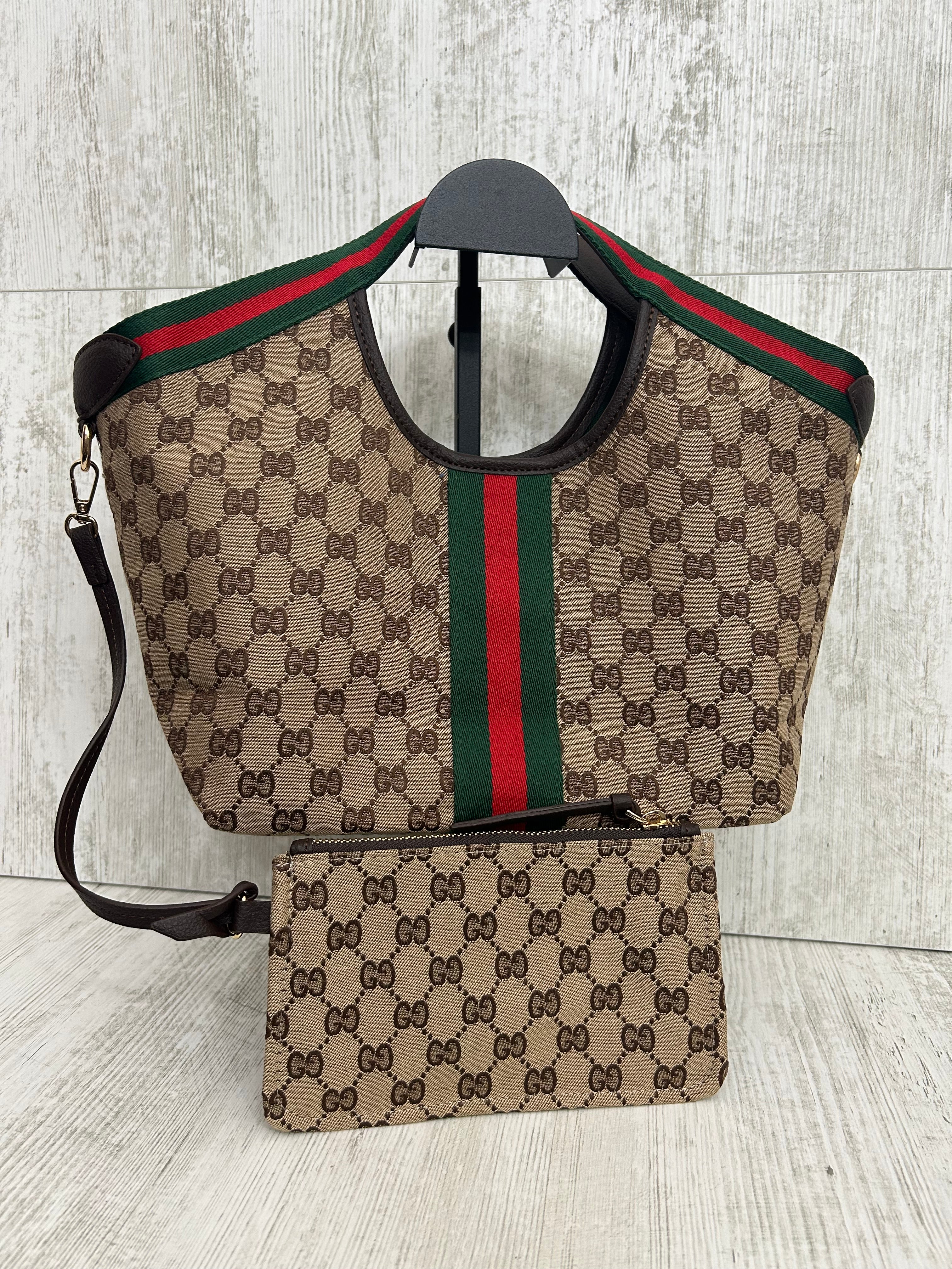 Gucci Shopping